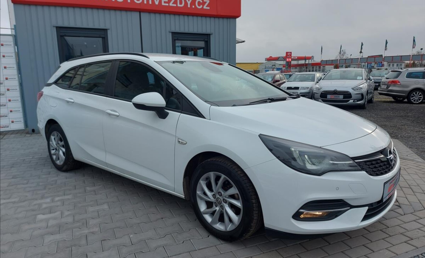1,3 T AUTOMAT SPORTS TOURER S.KNIHA