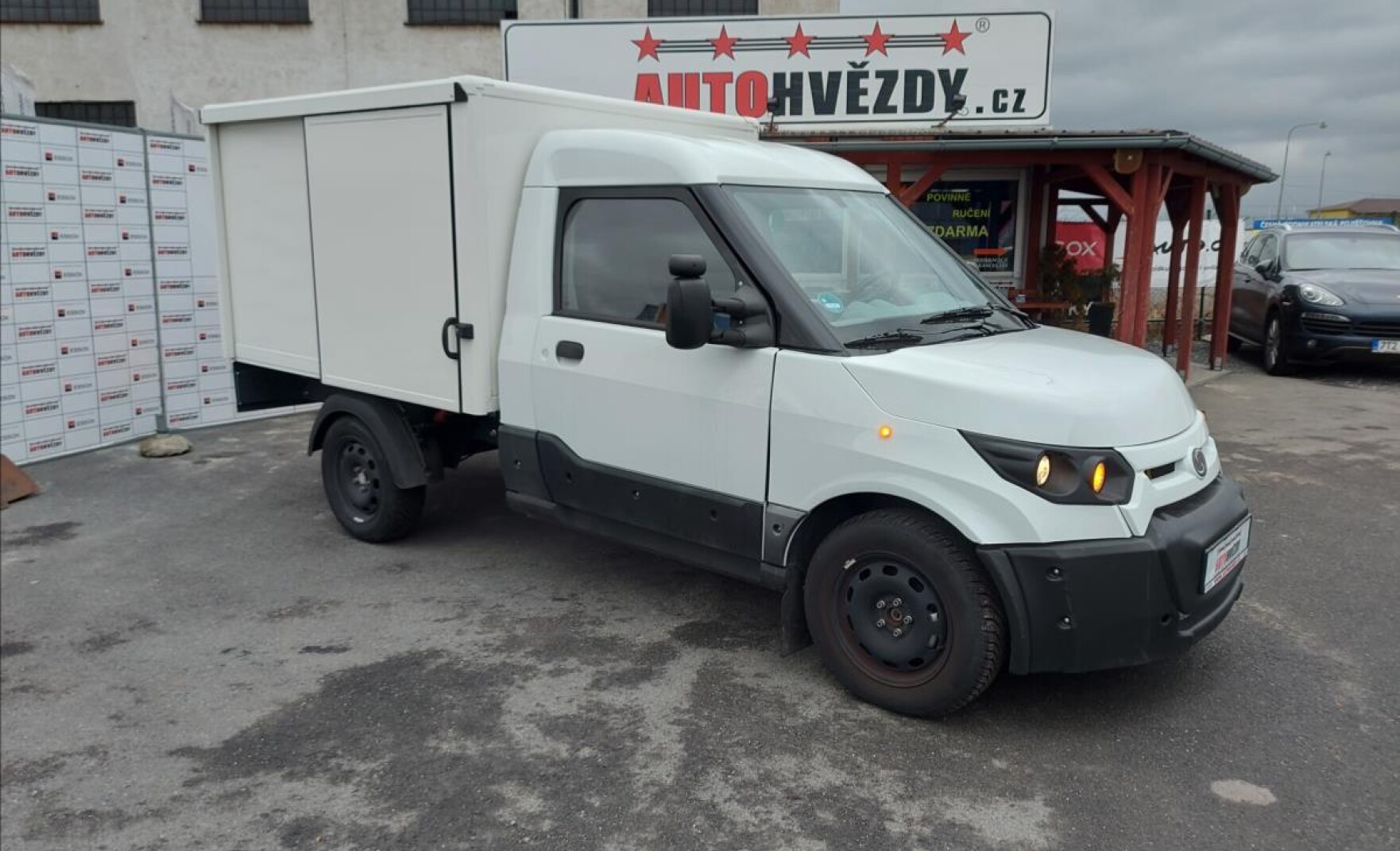 Street Scooter WORK BOX