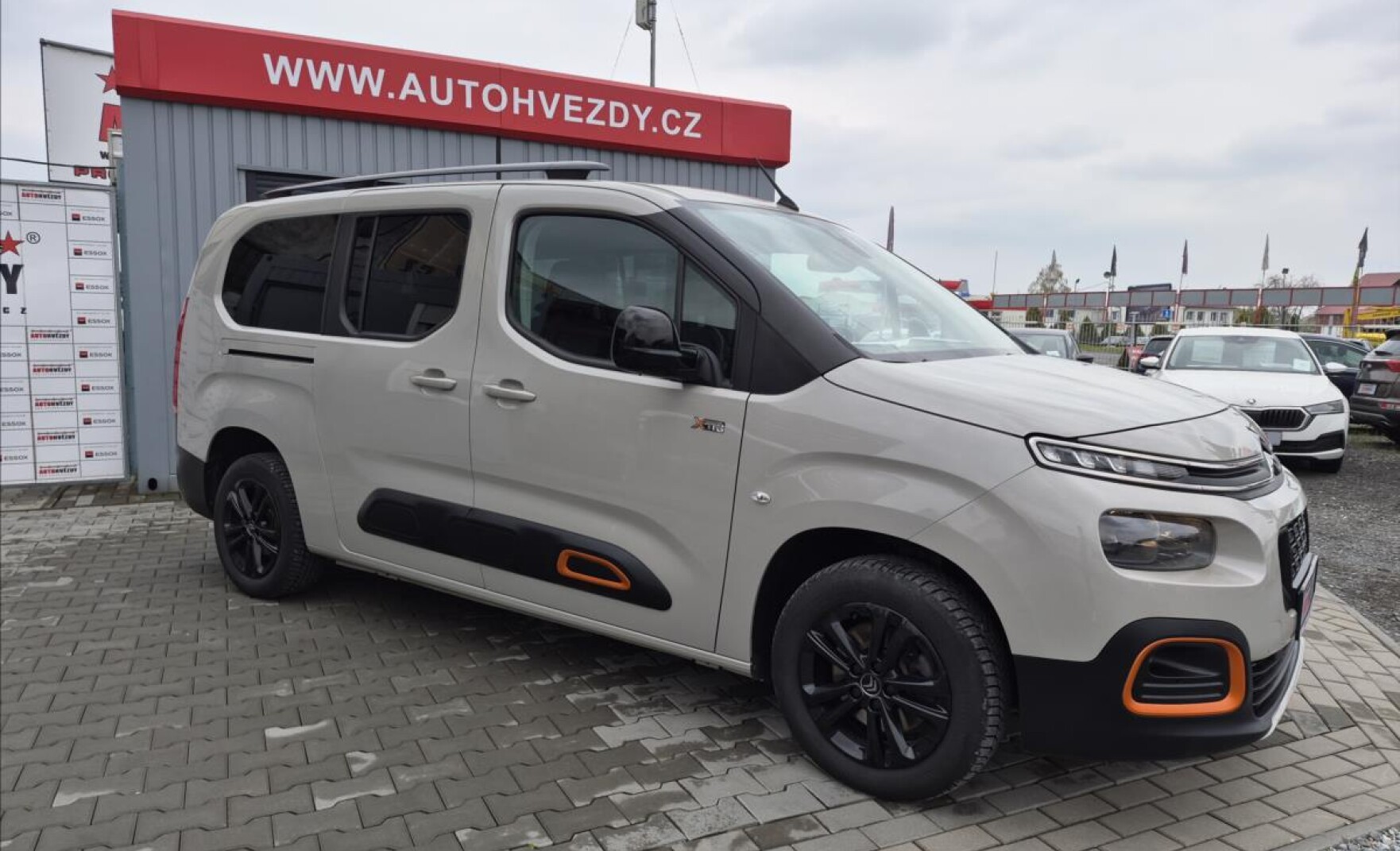 1,5 HDI XLong XTR ČR S.KNIHA