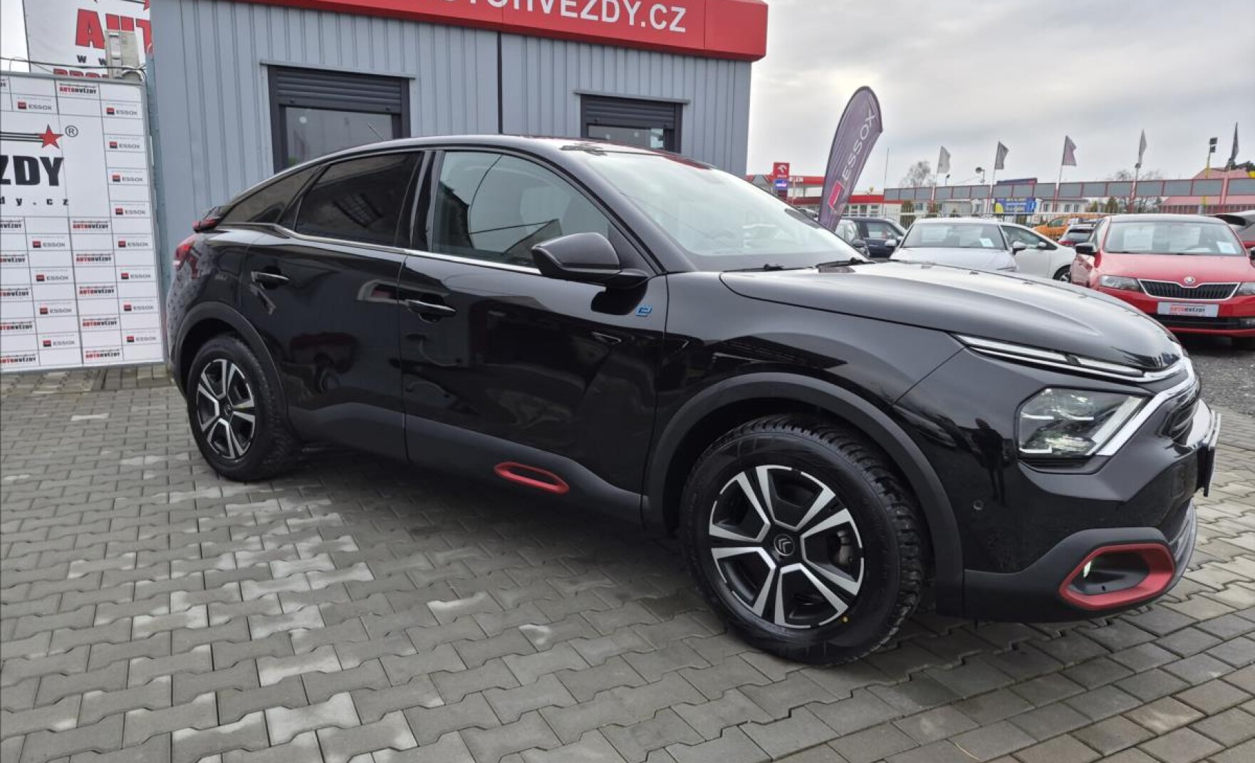 100kW SHINE PLUS SOH90% MAX VÝBAVA