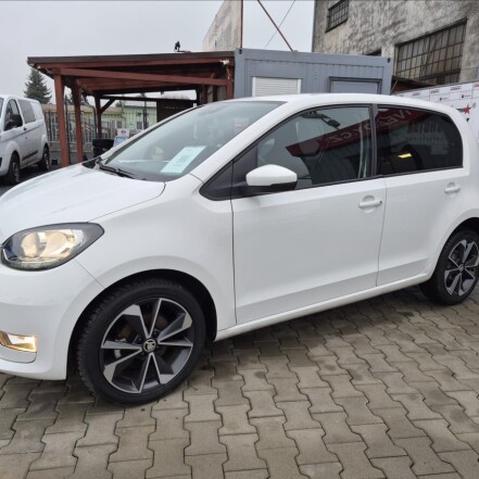 0,0 iV Style 61kW 36Ah S.KNIHA