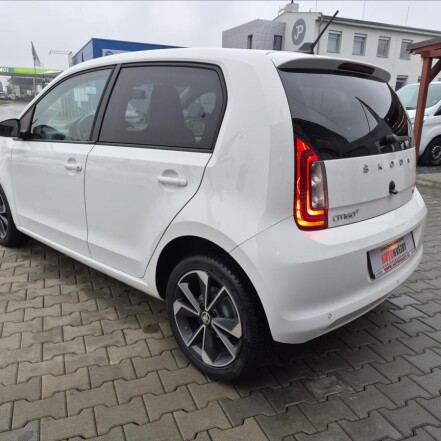 0,0 iV Style 61kW 36Ah S.KNIHA