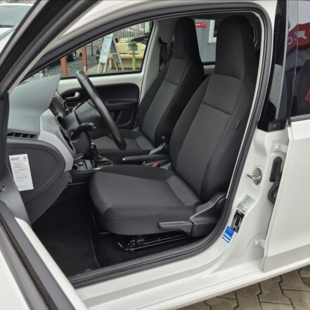 0,0 iV Style 61kW 36Ah S.KNIHA