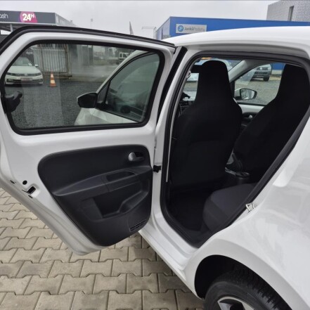 0,0 iV Style 61kW 36Ah S.KNIHA