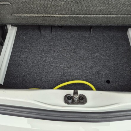 0,0 iV Style 61kW 36Ah S.KNIHA