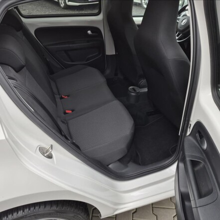 0,0 iV Style 61kW 36Ah S.KNIHA