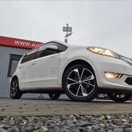 0,0 iV Style 61kW 36Ah S.KNIHA