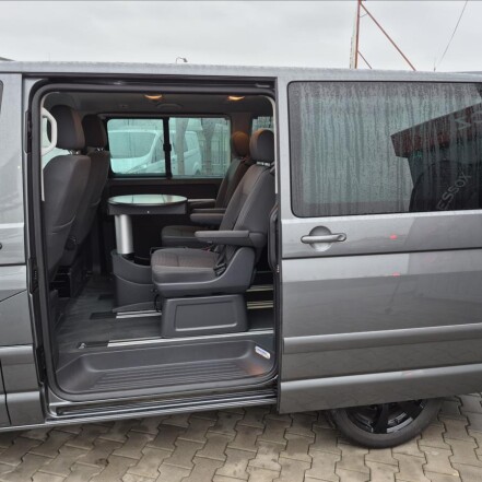 2,0 TDI 4x4 DSG 1.MAJITELKA