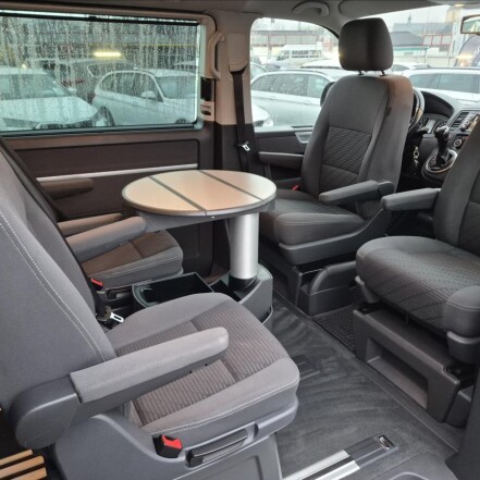 2,0 TDI 4x4 DSG 1.MAJITELKA