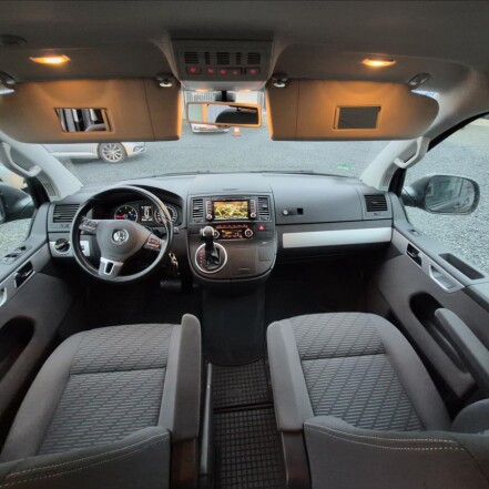 2,0 TDI 4x4 DSG 1.MAJITELKA