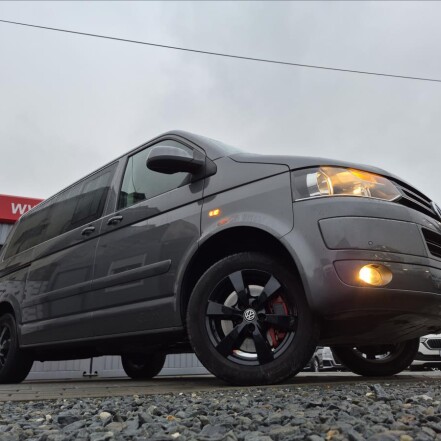 2,0 TDI 4x4 DSG 1.MAJITELKA