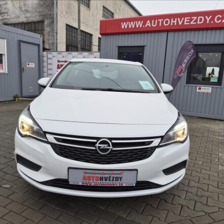 1,0 T ČR 1.majitelka *REZERVACE*