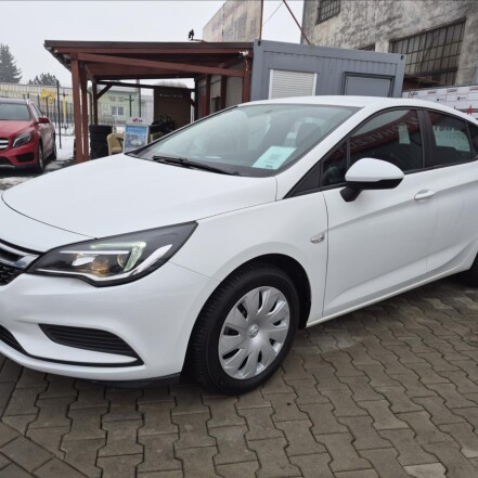 1,0 T ČR 1.majitelka *REZERVACE*