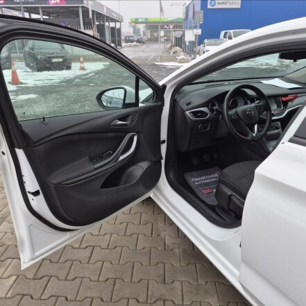 1,0 T ČR 1.majitelka *REZERVACE*