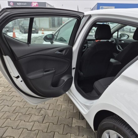 1,0 T ČR 1.majitelka *REZERVACE*