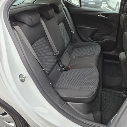 1,0 T ČR 1.majitelka *REZERVACE*