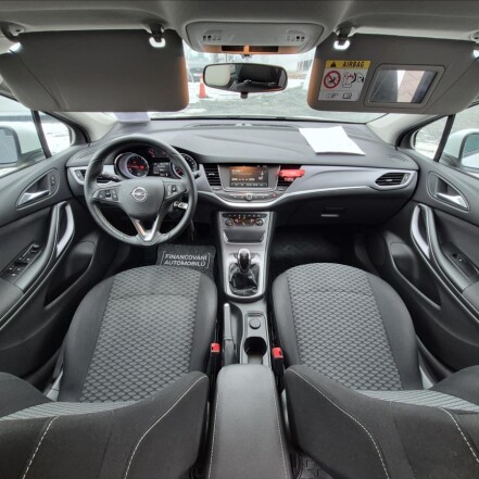 1,0 T ČR 1.majitelka *REZERVACE*