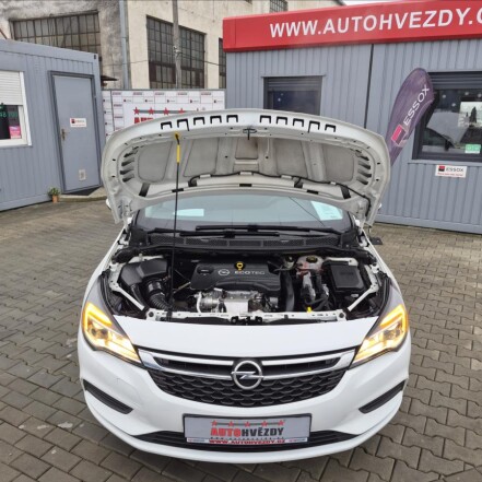 1,0 T ČR 1.majitelka *REZERVACE*