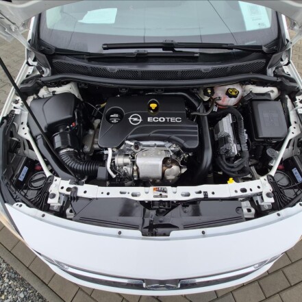 1,0 T ČR 1.majitelka *REZERVACE*