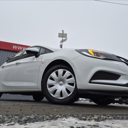 1,0 T ČR 1.majitelka *REZERVACE*