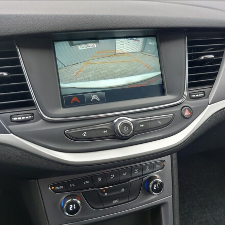 1,3 T AUTOMAT SPORTS TOURER S.KNIHA