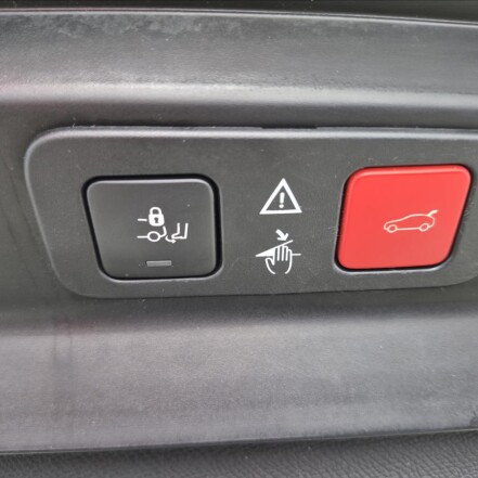 1,6 AT8 GT-Line 7míst ČR S.KNIHA