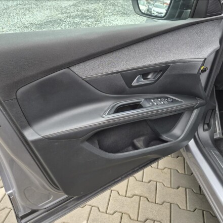 1,6 AT8 GT-Line 7míst ČR S.KNIHA