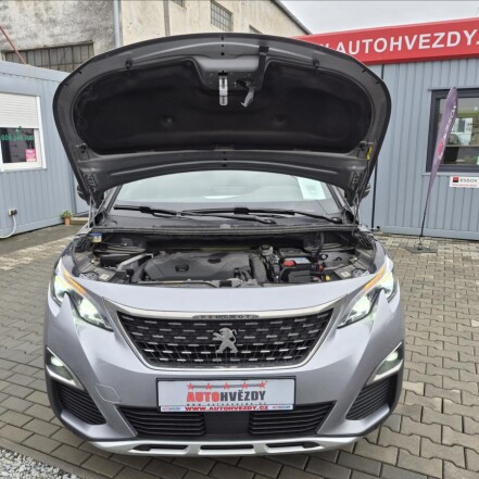 1,6 AT8 GT-Line 7míst ČR S.KNIHA