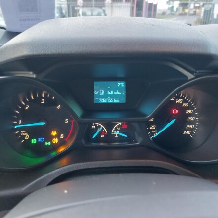 1,5 TDCi 5míst ČR S.KNIHA