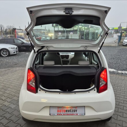 1,0 i Style 55kw KLIMATIZACE S.KNIHA