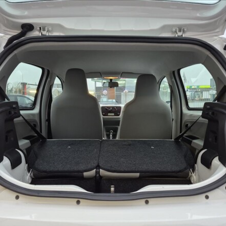 1,0 i Style 55kw KLIMATIZACE S.KNIHA