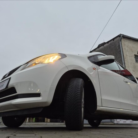 1,0 i Style 55kw KLIMATIZACE S.KNIHA