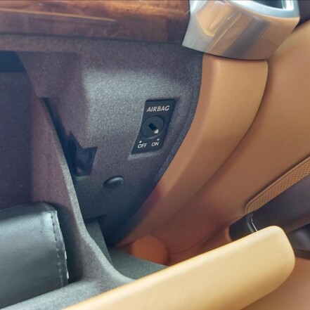 S 3.0 V6 HYBRID ČR S.KNIHA