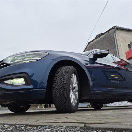 2,0 TDI DSG ACC NAVI S.KNIHA