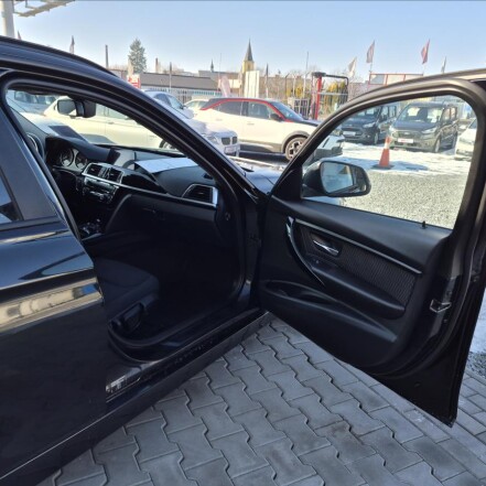 320d xDrive MANUÁL 4X4 CEBIA