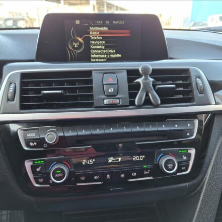 320d xDrive MANUÁL 4X4 CEBIA