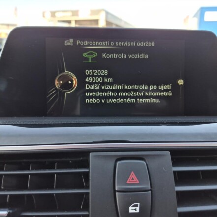 320d xDrive MANUÁL 4X4 CEBIA