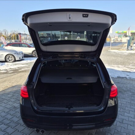 320d xDrive MANUÁL 4X4 CEBIA