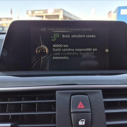 320d xDrive MANUÁL 4X4 CEBIA