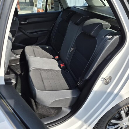 1,0 TSI ČR AMB NAVI TAŽNÉ