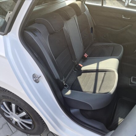 1,0 TSI ČR AMB NAVI TAŽNÉ