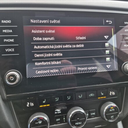 1,5 TSI III STYLE PLUS S.KNIHA