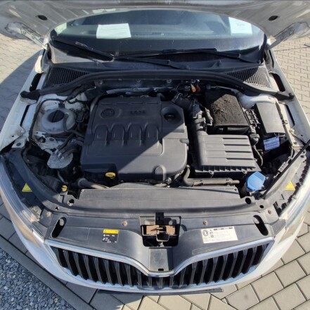 1,6 TDI III 4x4 AmbFresh ČR S.KNIHA