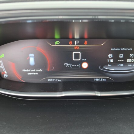 1,6 AT8 GT-Line 7míst ČR S.KNIHA