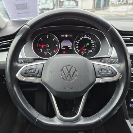 2,0 TDI DSG ACC NAVI S.KNIHA