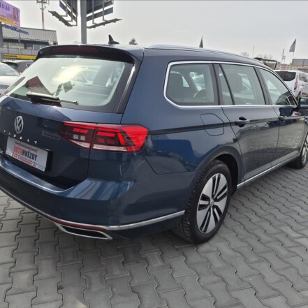 1,4 TSI PHEV GTE ČR 1.MAJITEL