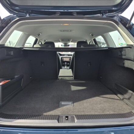 1,4 TSI PHEV GTE ČR 1.MAJITEL