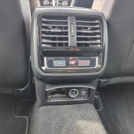 1,4 TSI PHEV GTE ČR 1.MAJITEL