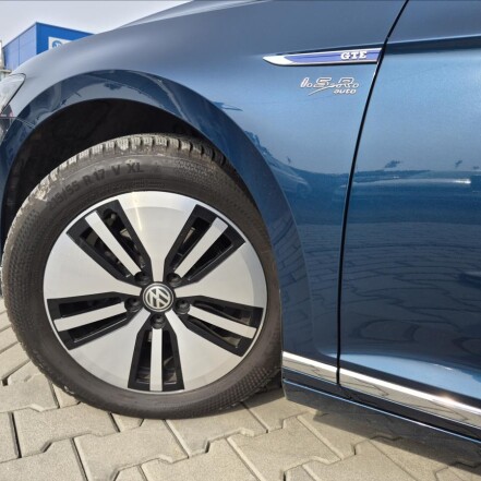 1,4 TSI PHEV GTE ČR 1.MAJITEL