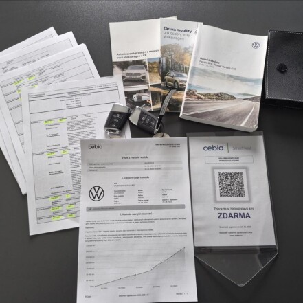 1,4 TSI PHEV GTE ČR 1.MAJITEL